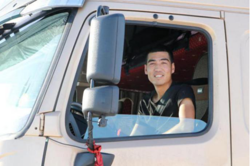 王影：跨越寒溫兩帶 15年運輸“淘金”之路88.png