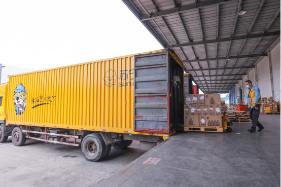 0217戰“疫”大考 蘇寧物流在廣州率先恢復當日達配送137.png