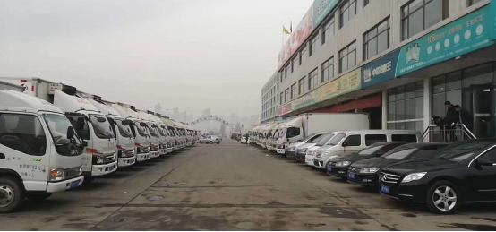 駿鈴大客戶選擇用人致富經(jīng) 30臺冷鏈車背后故事很多(1)193.png