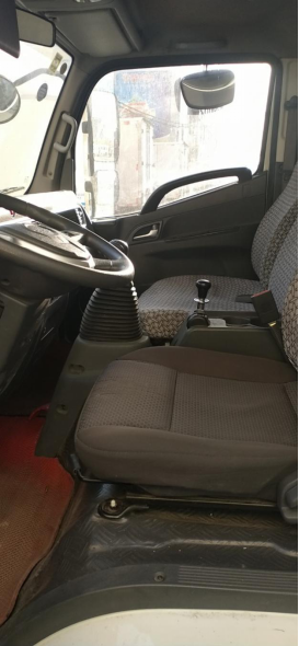 駿鈴大客戶選擇用人致富經(jīng) 30臺冷鏈車背后故事很多(1)1285.png