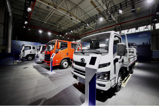 【定稿szg】輕卡“物流好伙伴”  智享物流新未來 (1)2174.png