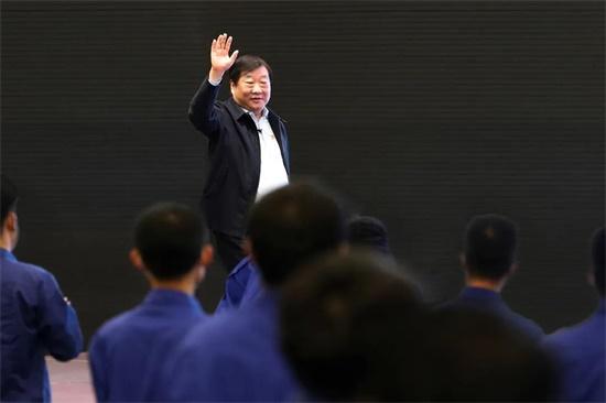 五四青年節，譚旭光勉勵員工：幸福是靠奮斗出來的