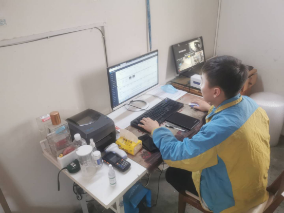 【0512】20天業務增長20倍 八卦洲蘇寧天天網點的破局挑戰(2)(1)265.png