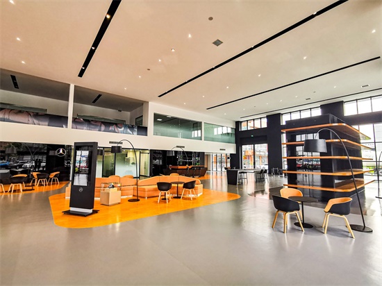 3. 全新設計的展廳為客戶帶來全方位一站式產品體驗.jpg