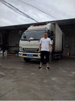 駿鈴用戶稿《各行業(yè)用戶都說：沖著保值率 換車還要選駿鈴！》1129.png