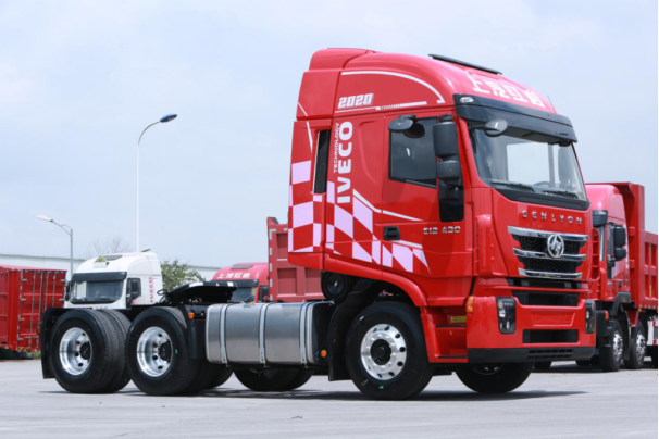 紅巖杰獅2020 系列牽引車稿件-20200719450.png